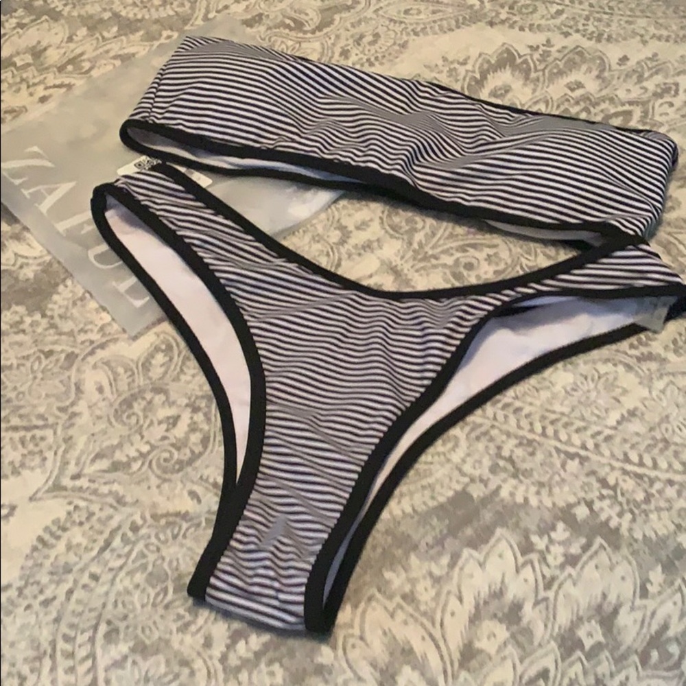 Zaful black and white stripe bandeau  bikini